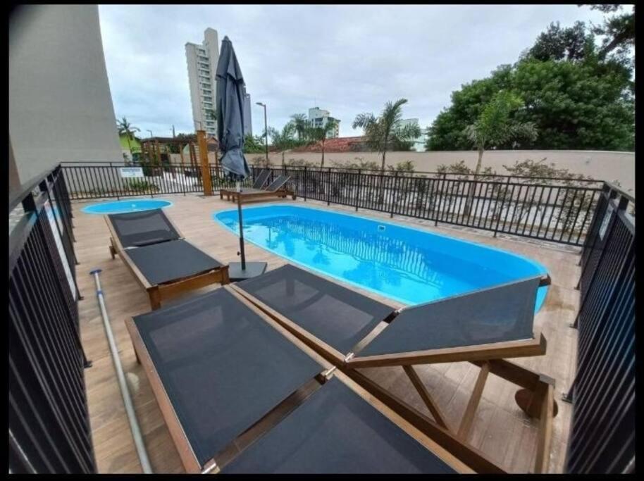 Apartamento Praia Balneario Picarras -Beto Carrero Apartment Bagian luar foto