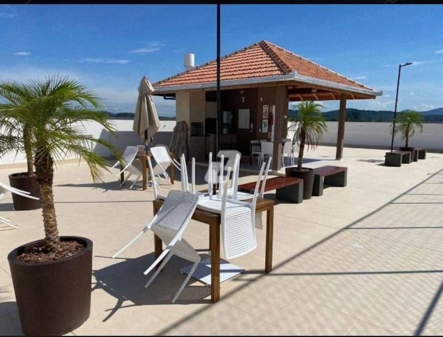 Apartamento Praia Balneario Picarras -Beto Carrero Apartment Bagian luar foto